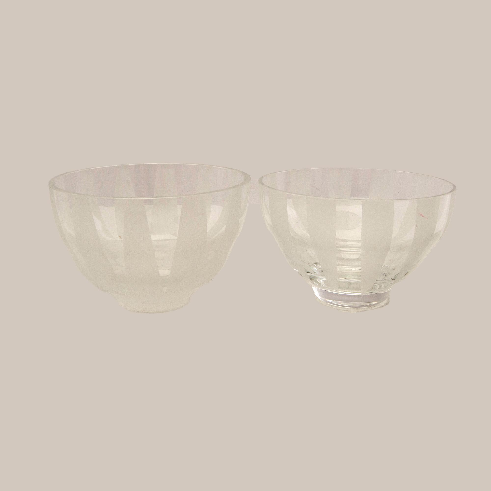 Berit Johansson, bowls 3 pcs, one of which is signed.