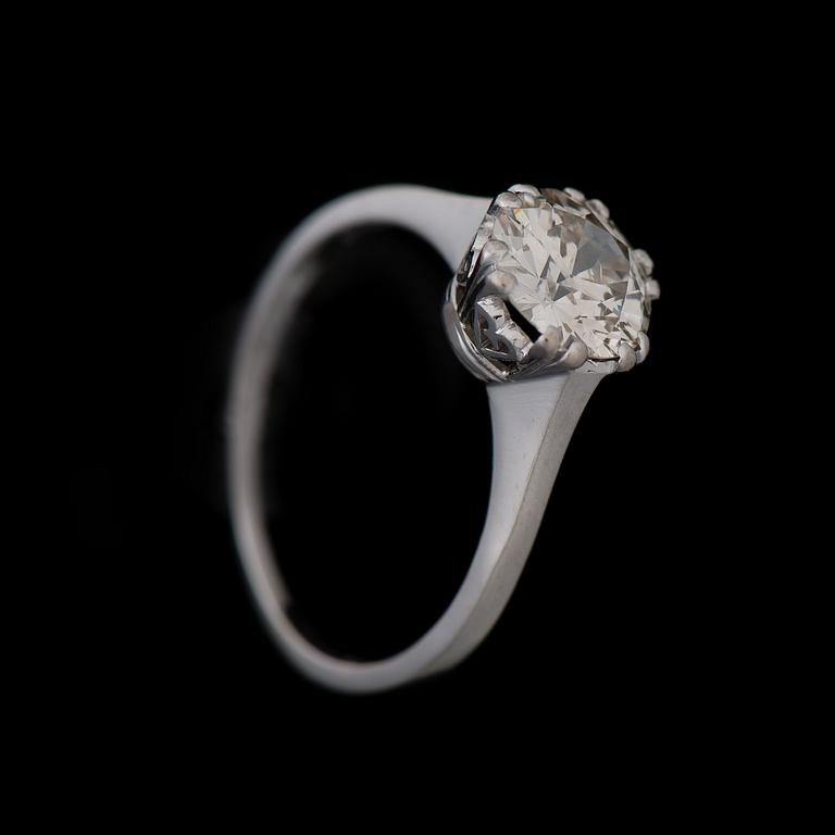 RING, gammalslipad diamant, 14K vitguld.
