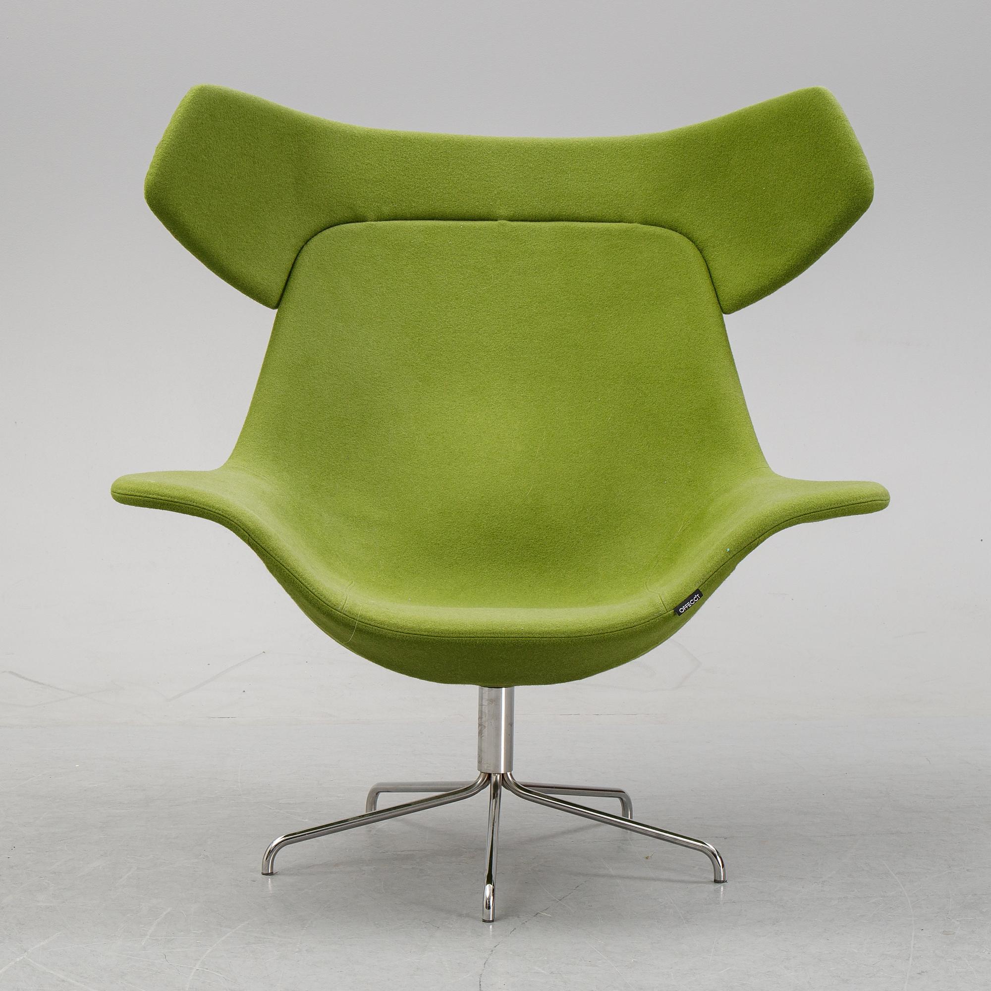 Fåtölj, "Oyster High", design Michael Sodeau, Offecct, omkring 2000.