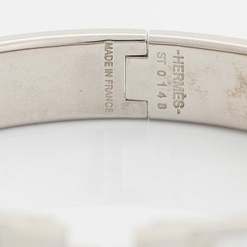 Hermès, bangle, "Clic H PM", silver coloured metal and white enamel.
