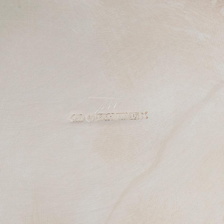 Tapio Wirkkala, maljakko, hopea TW 226, Kultakeskus, Hämeelinna  1966.