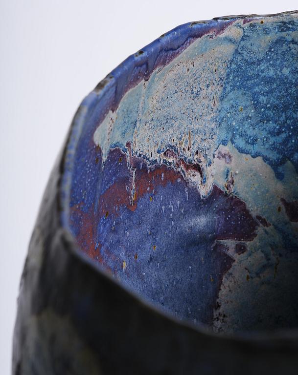 Eva Bengtsson, a stoneware floor vase, own studio, Frillesås, around the year 2000.