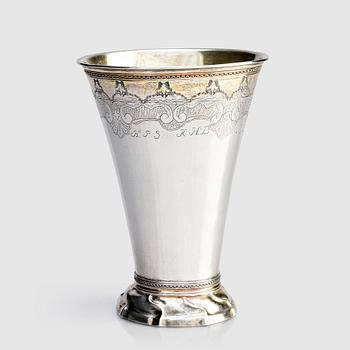 185. A Swedish 18th century parcel-gilt silver beaker, mark of Lorens Stabeus, Stockholm 1761.