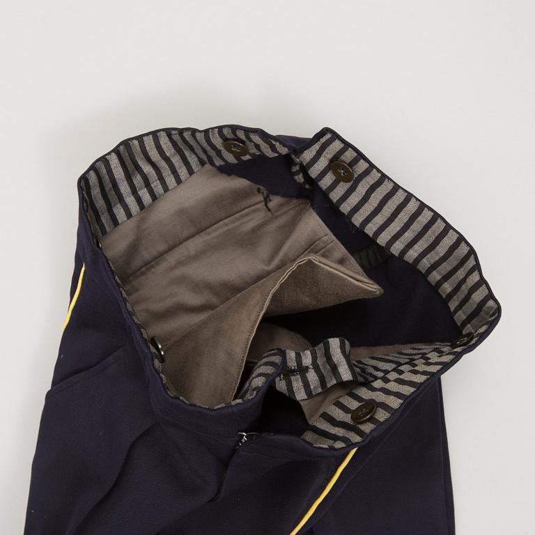 a Swedish early 20th Century four piece Swedish military uniform for captain at Svea Livgarde in Stockholm.