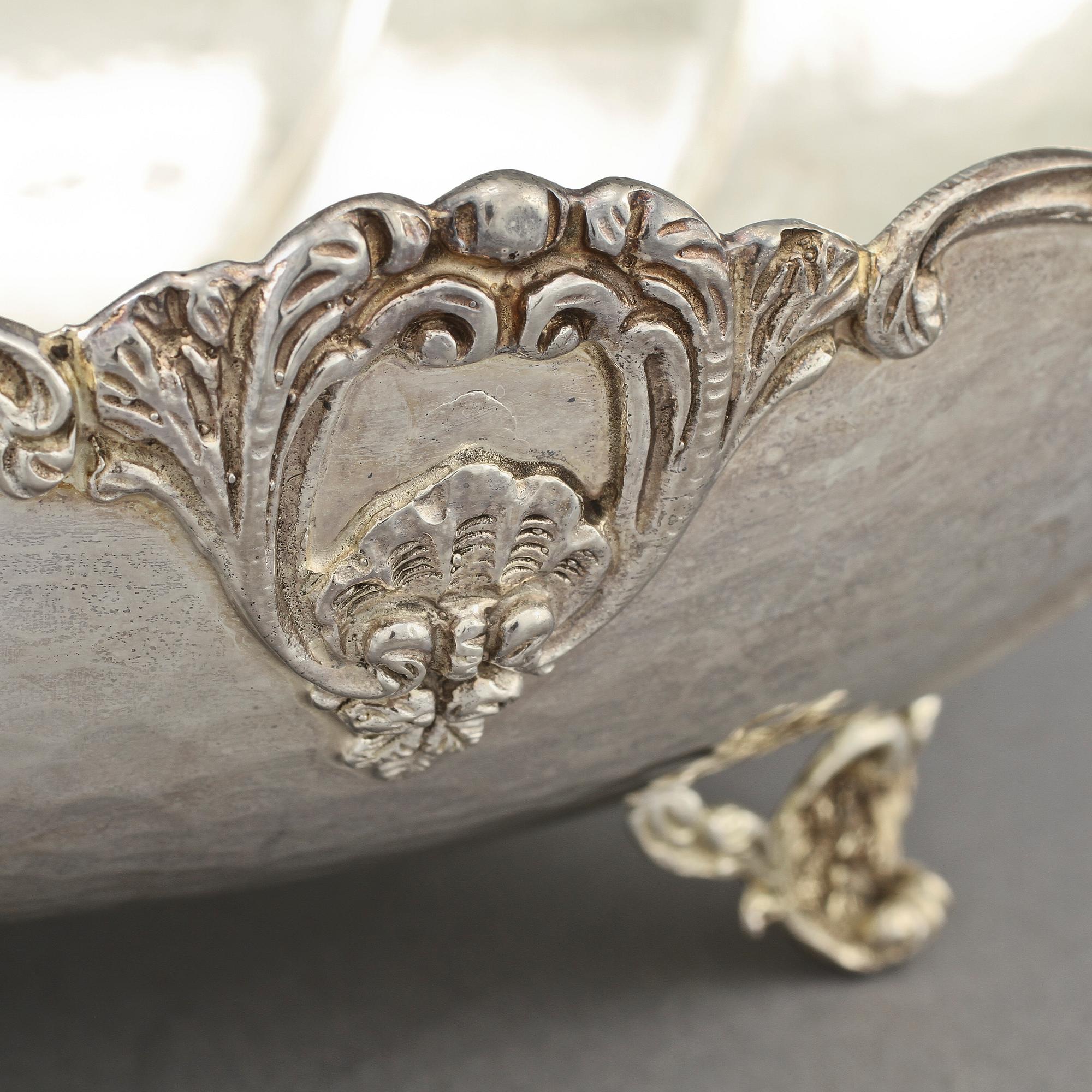 UPPLÄGGNINGSSKÅL, silver, MEMA samt importstämplar, 1900-tal, vikt 650 g.