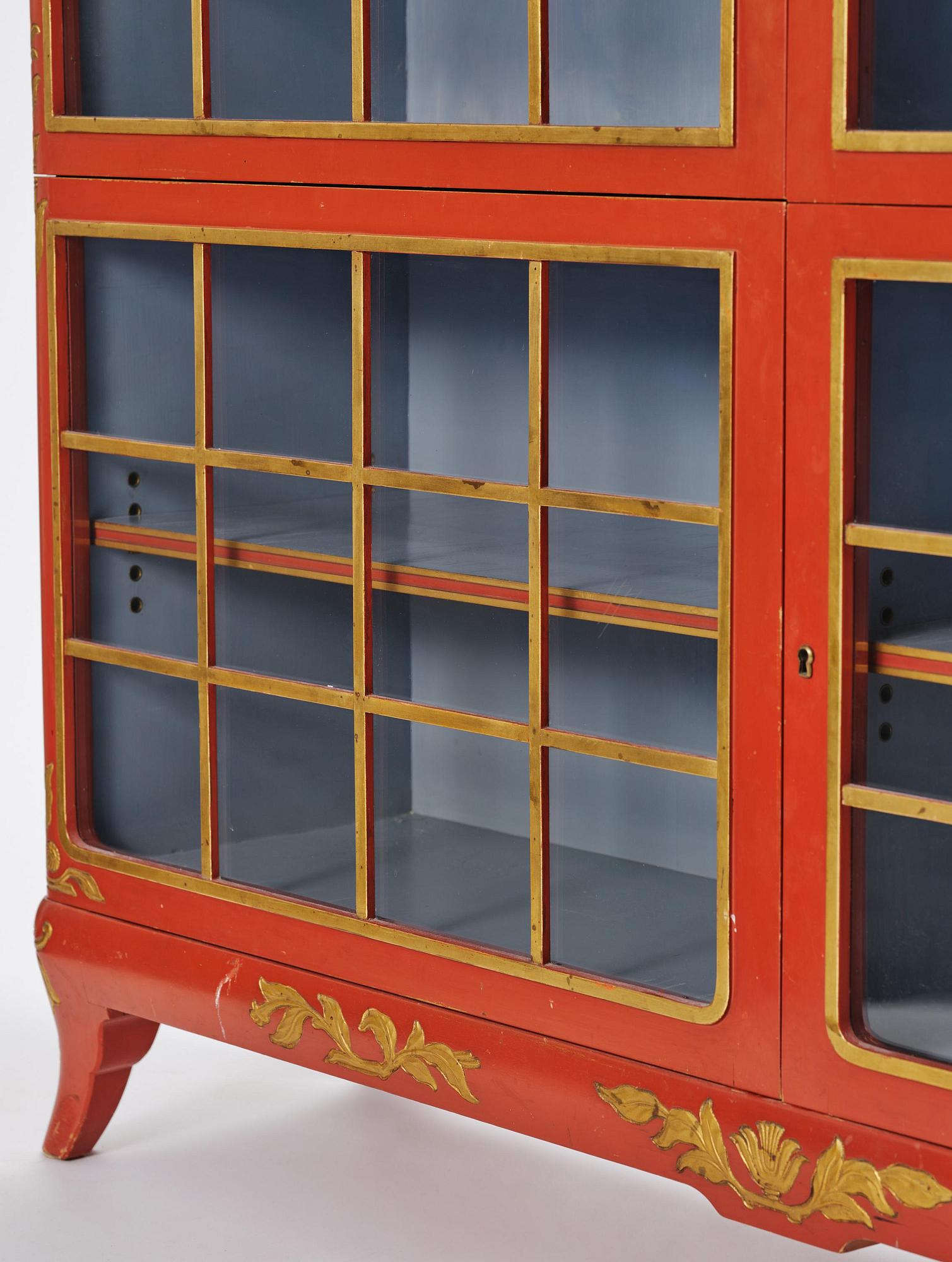 Carl Malmsten, a Swedish Grace showcase cabinet, cabinetmaker Albin Johansson, Stockholm, for Villa Kvikkjokk, 1928.