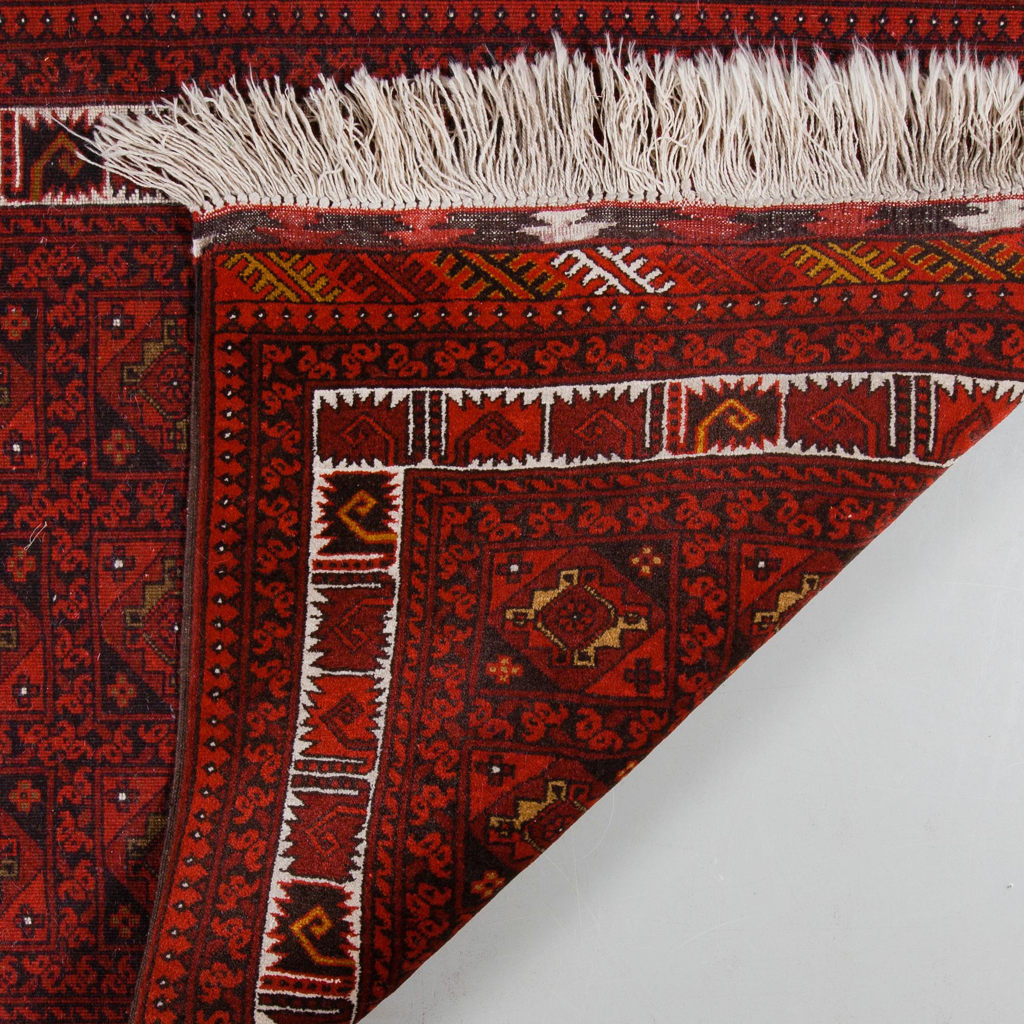 MATTOR, 2 st, Afghan, 1900-talets slut, 188x100 cm och 120x74 cm.
