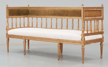 SOFFA, sengustaviansk stil med äldre delar, 1800-tal.