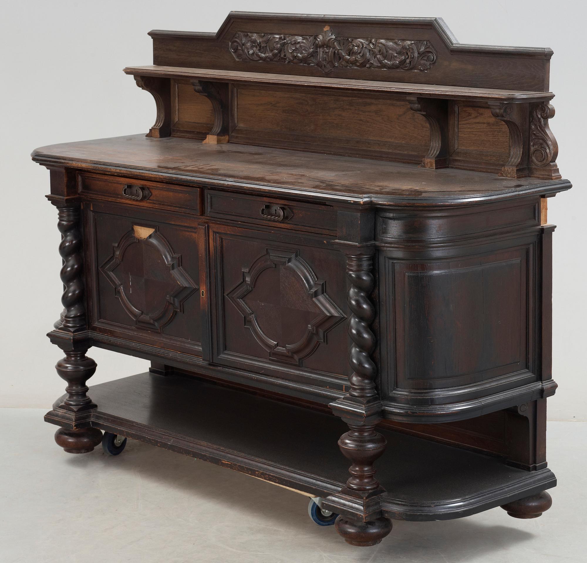 MATSALSGRUPP, 13 st, barockstil, 1900-talets första hälft.