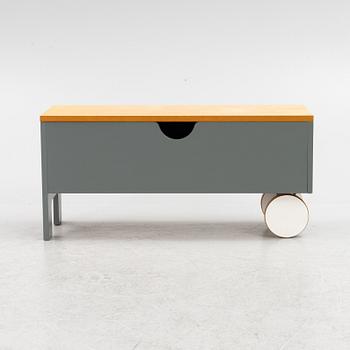 Tomas Sandell, bänk, för Ikea PS, sent 1900-tal.