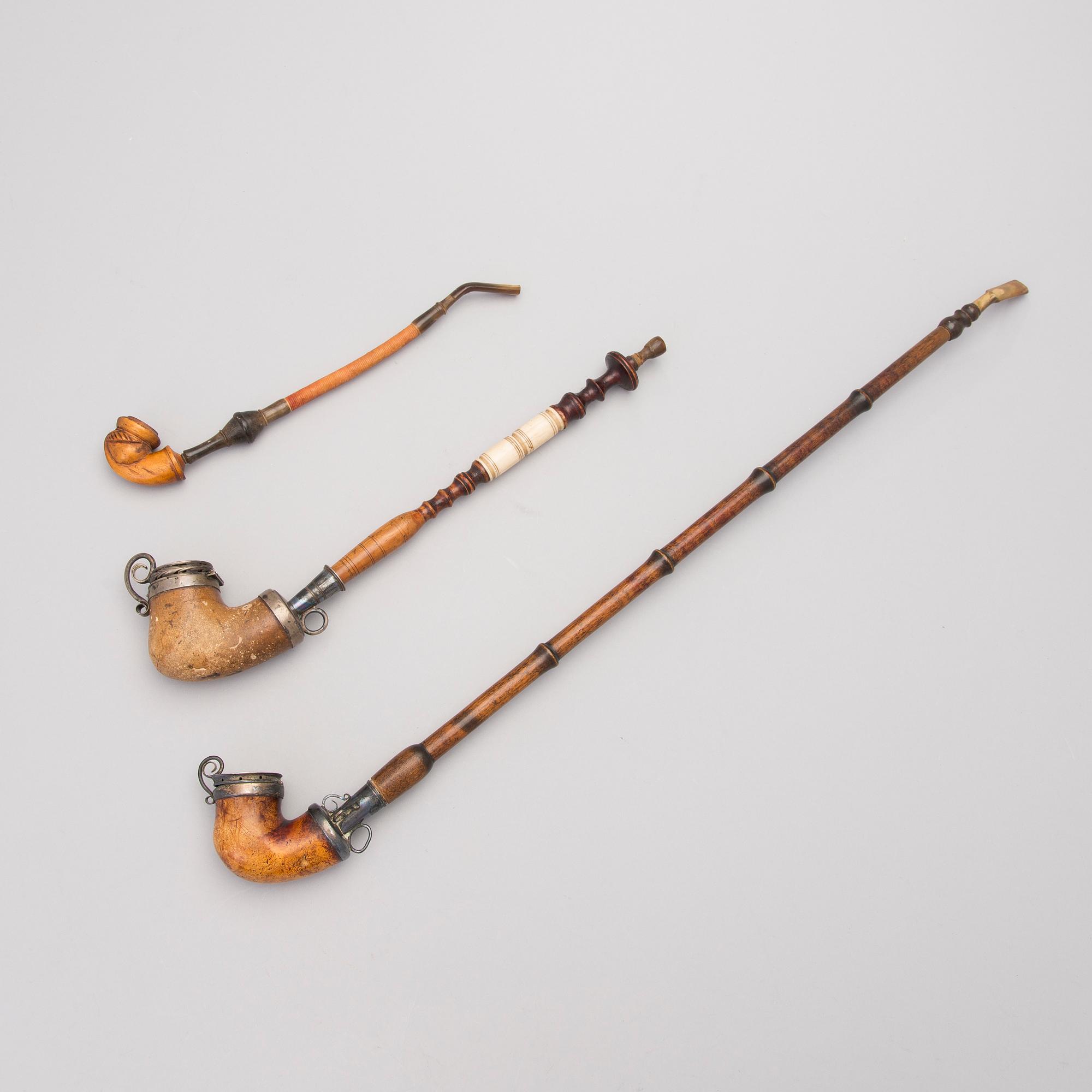 PIIPPUJA, 3 kpl, merivahaa, puuta, hopeaa, luuta, 1800-luvun loppupuoli.