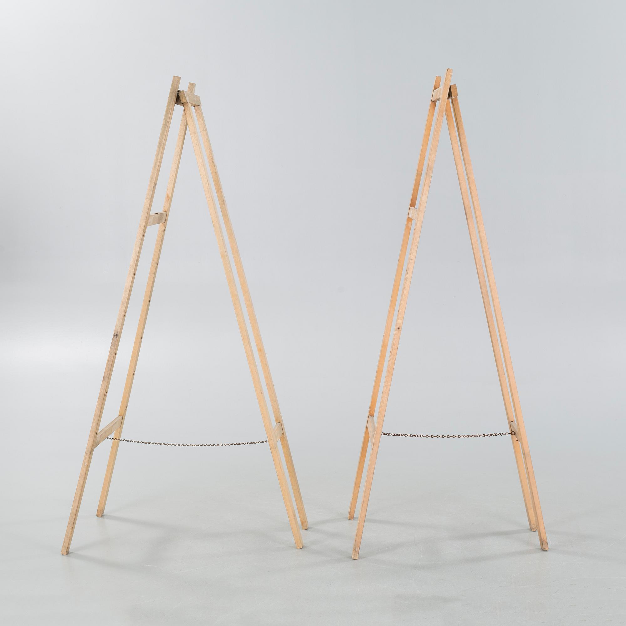 STAFFLIER, ett par, 1900-talets andra hälft.