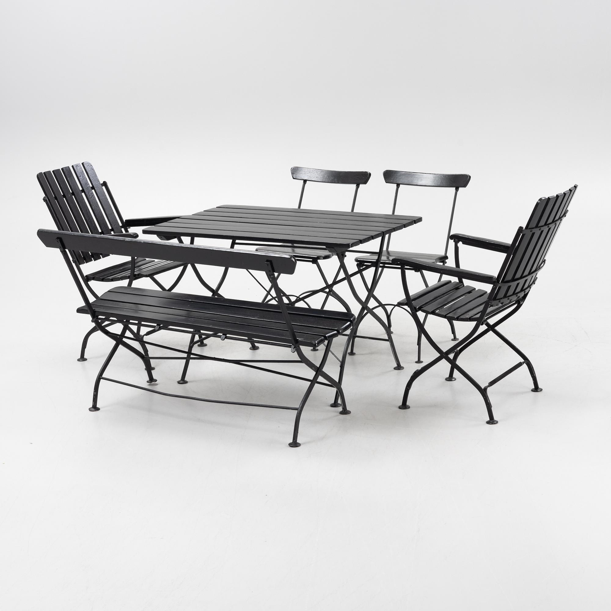 A 6-piece garden group, Byarums Bruk, second half of the 20th Century.