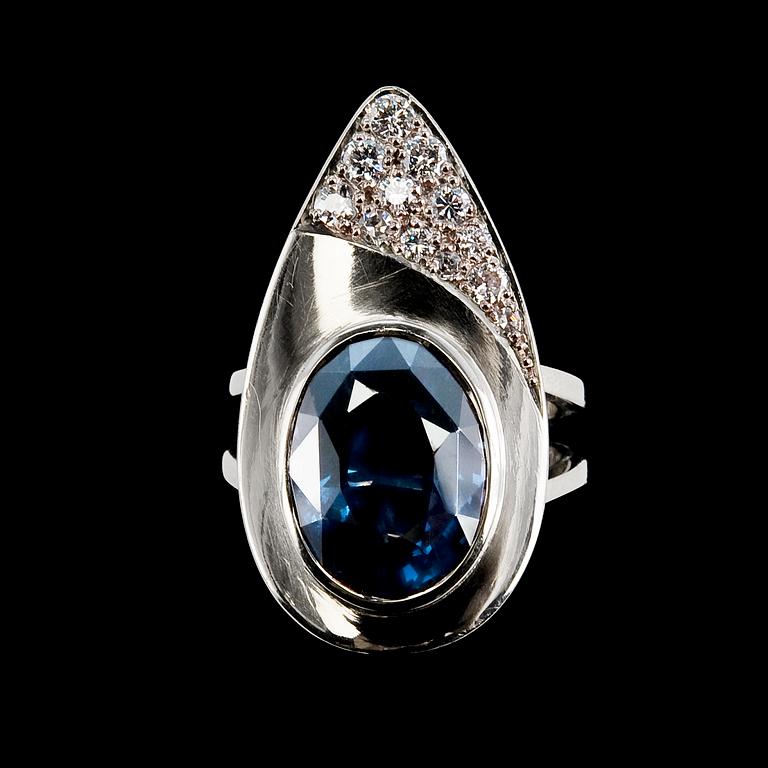 SORMUS, spinelli n. 8.00 ct, timantteja n. 0.35 ct.