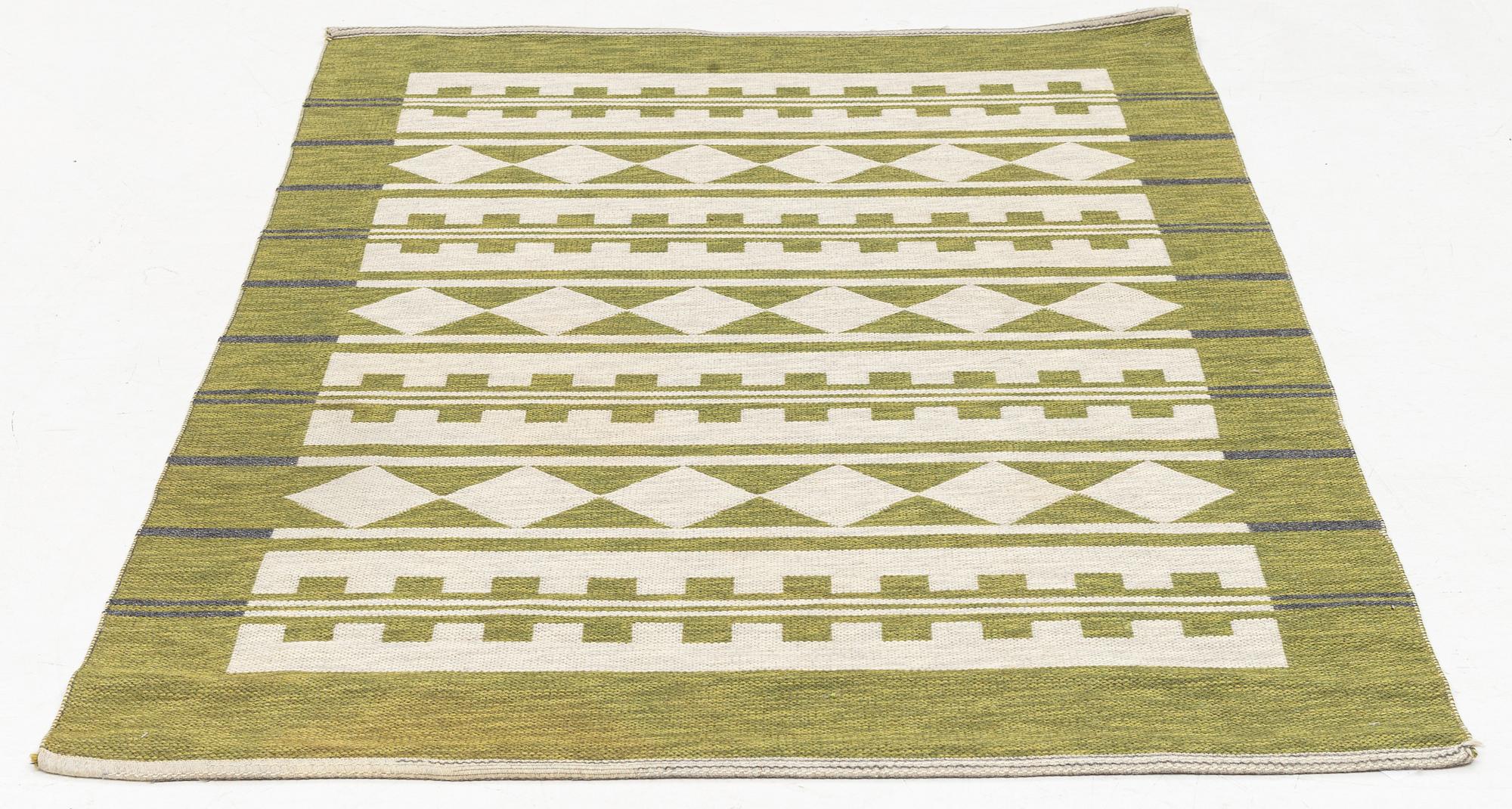 Matta, dubbelvävd, ca 194 x 126 cm.