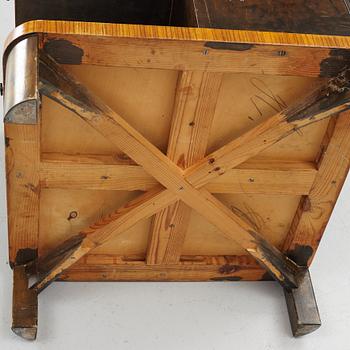 Smoking table, first half of the 20th Century.