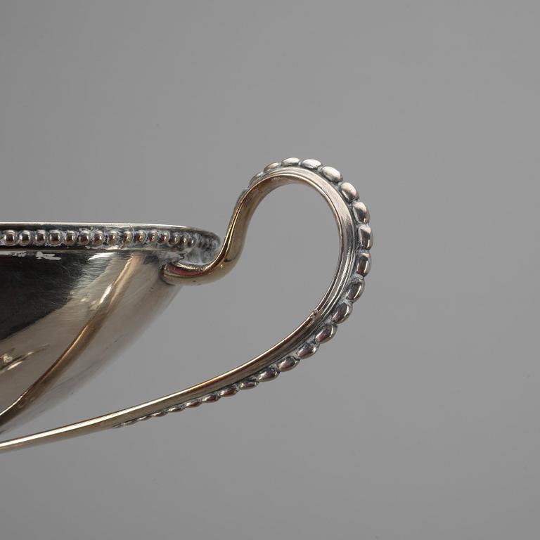 STRÖSOCKERSKÅLAR, 1 par, nysilver, AG Dufva, sekelskiftet 1900.