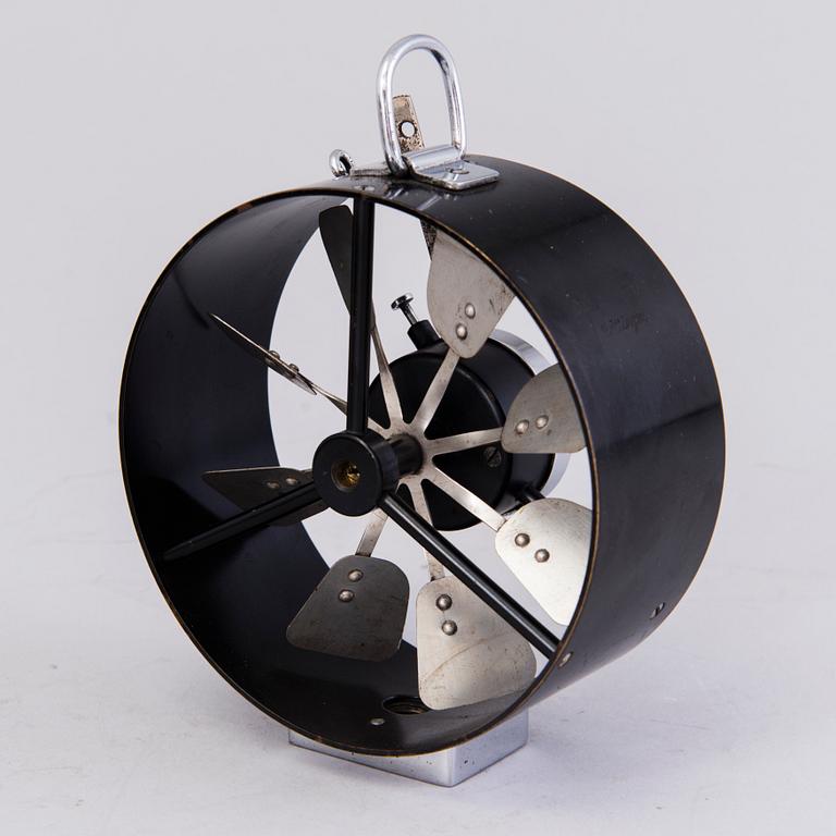 A 1930s anemometer from Lambrecht Göttinger, Germany.