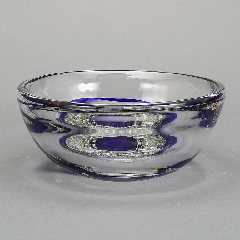 SKÅL, glas. Ann och Göran Wärff, Kosta, unik. 1970-tal.