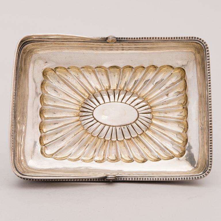 BREAD BASKET, silver, Baltic, first half of the 19th Century.