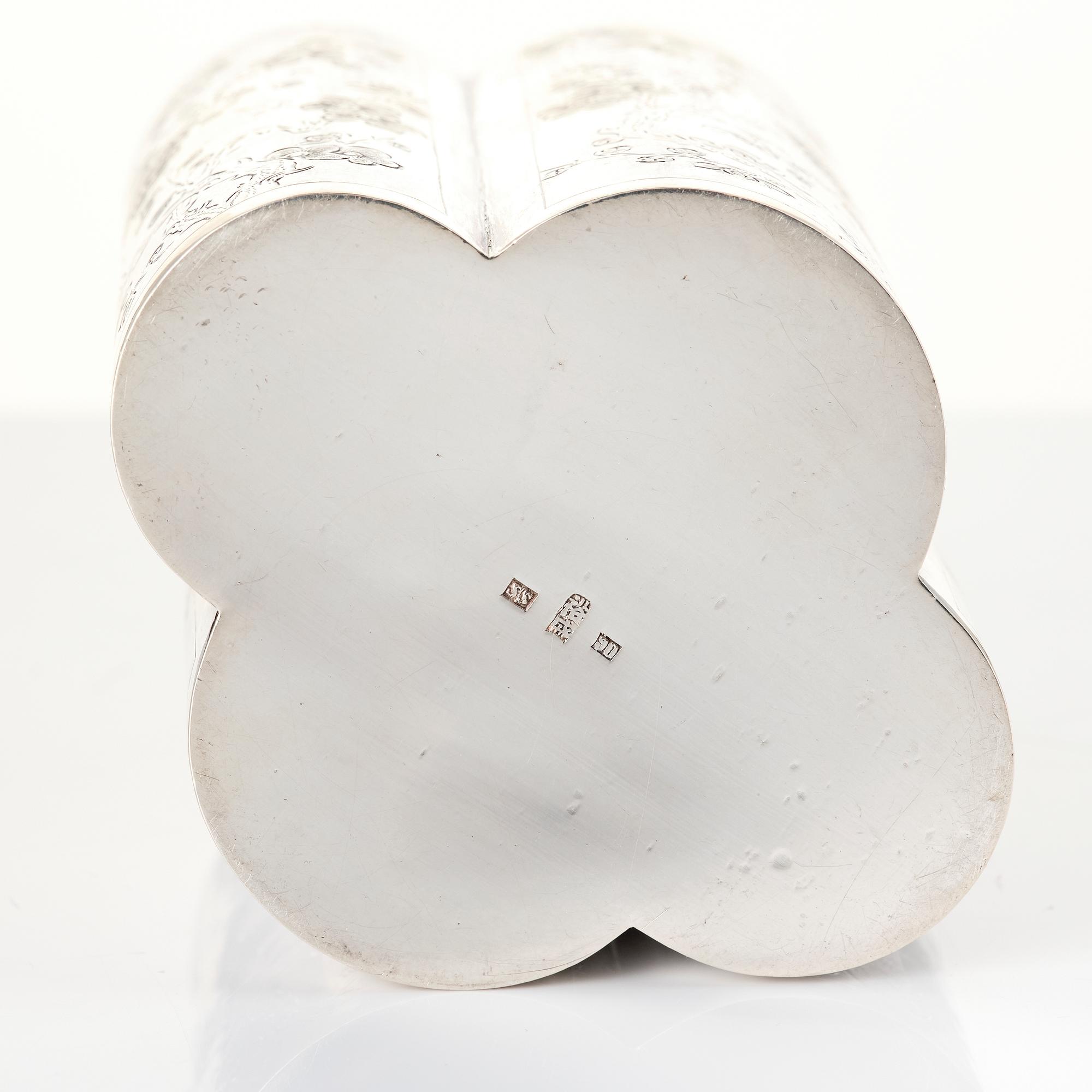 A Chinese silver teacaddy, first part of the 20th century.