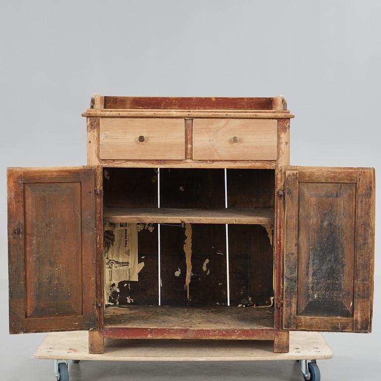 A 19th century folk art cabinet from Hälsingland.