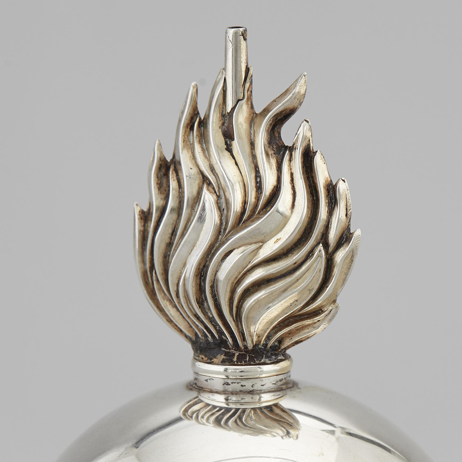 Sugar caster, silver,  Goldsmiths & Silversmiths Co, London 1904-1905.