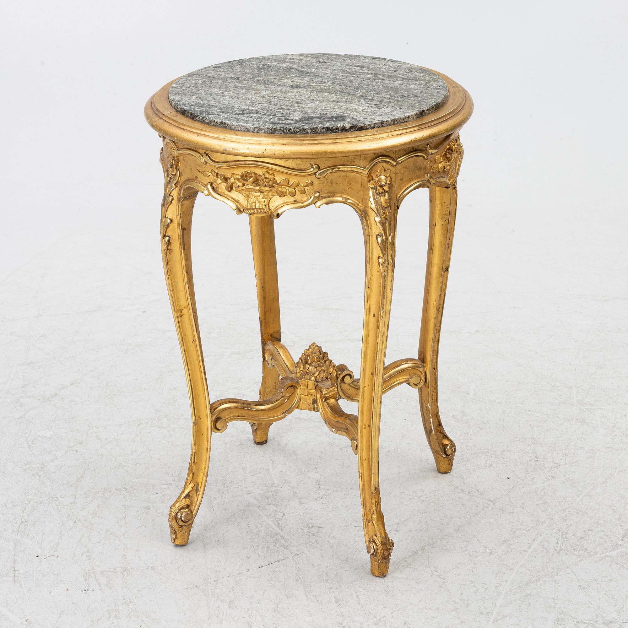 Side table, Rococo style around 1900.