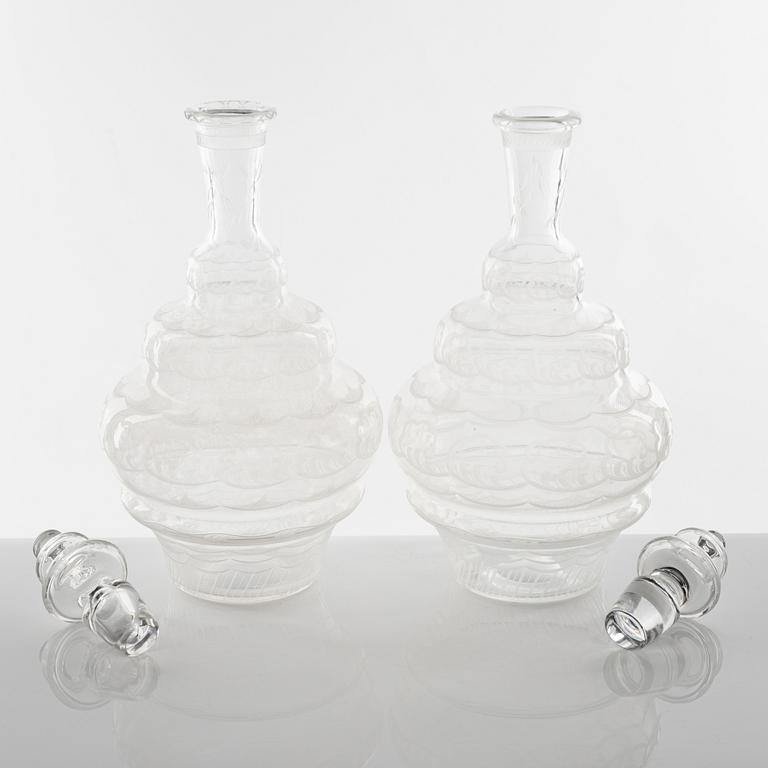 Simon Gate, glasservis, 46 delar, "Molnet", Orrefors.