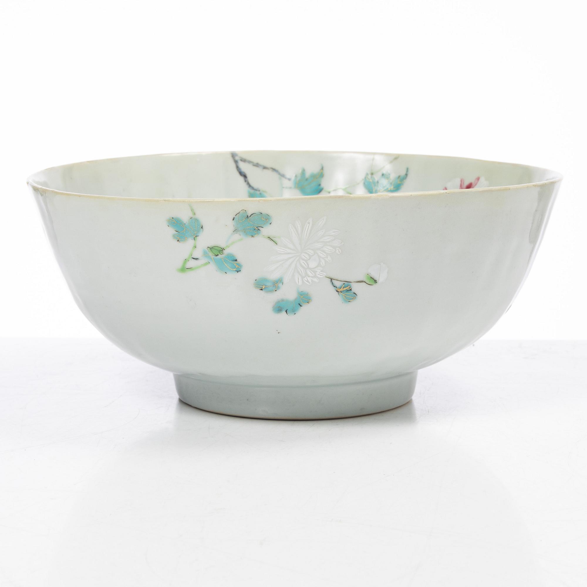 Skål samt tallrikar, ett par, porslin, Kina, Yongcheng (1723-35).