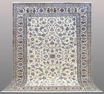 A CARPET, Nain part silk, s.k 9 LAA, ca 396 x 290 cm.