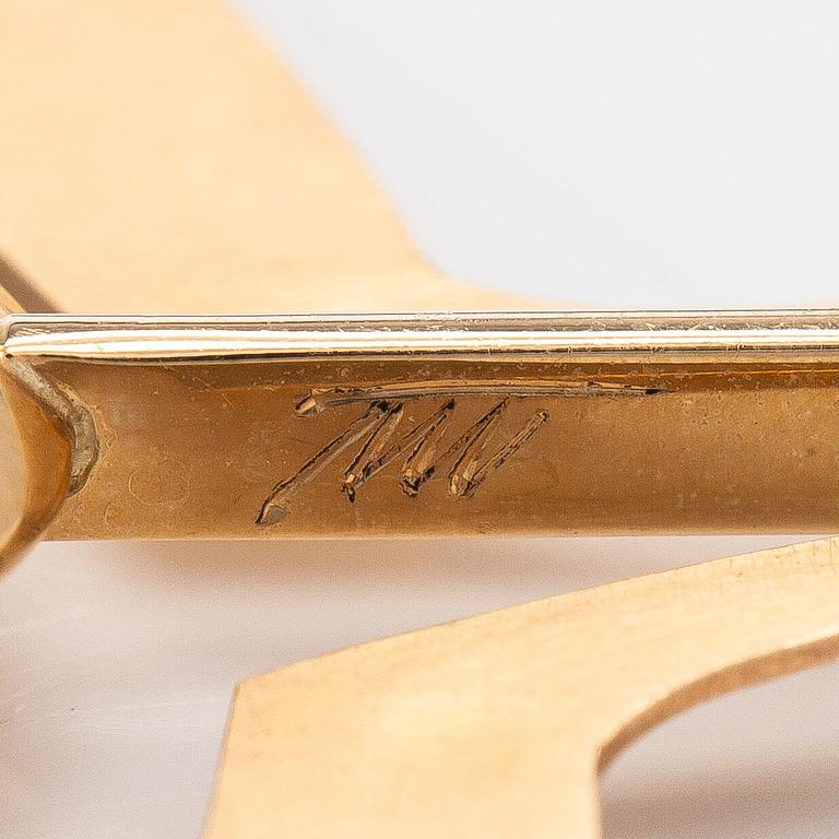 Tapio Wirkkala, riipus, "Päärynä", 18K kultaa.