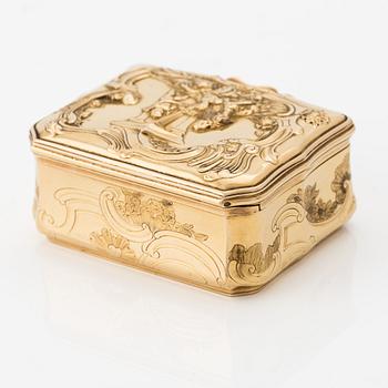 Dosa, 18K guld med miniatyr i gouache inuti locket, 1700-tal, såld av Bolin & Jahn, S:t Petersburg, ca 1840.