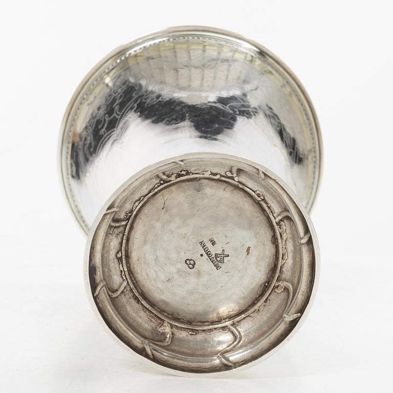 Carl Petter Modin, bägare, delvis förgyllt silver, Sundsvall 1795. Gustaviansk.