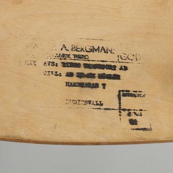 STOLAR, 4, varav 2 st "Fanett", Ilmari Tapiovaara, Edsbyverken, formgiven 1955.