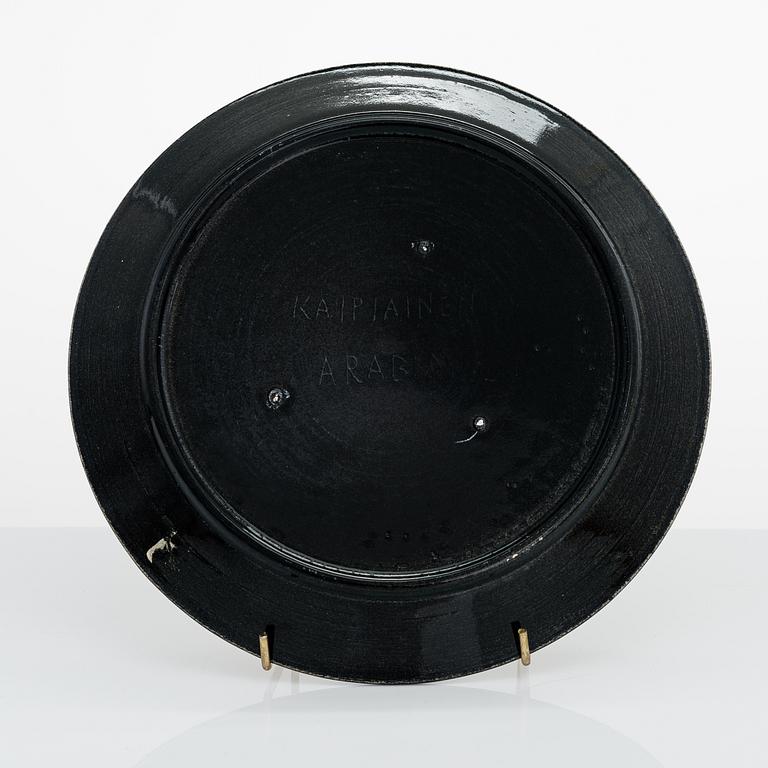 BIRGER KAIPIAINEN, a decorative plate signed Kaipiainen Arabia.