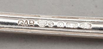 BESTICKUPPSÄTTNING, 105 del, silver, modell Olga. Tot vikt 5727 gram.