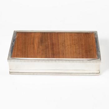 Cigarette/cigar box, silver 835, Swedish import marks, first half of the 20th century.