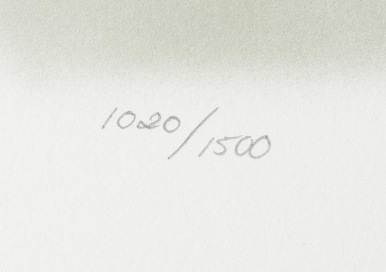 Yrjö Edelmann, "Packed blue and grey heaven".