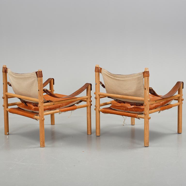 FÅTÖLJER, ett par, "Sirocco", Arne Norell, 1900-talets andra hälft.