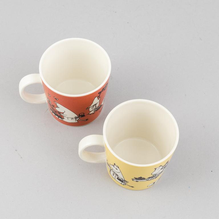 Muminmuggar, 2 st, porslin, Arabia, Finland, 1990-99.