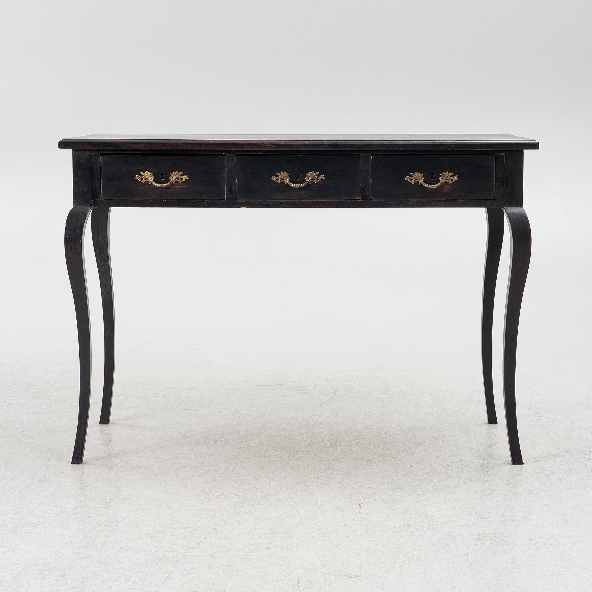 Desk, Rococo style, second half of the 20th century.