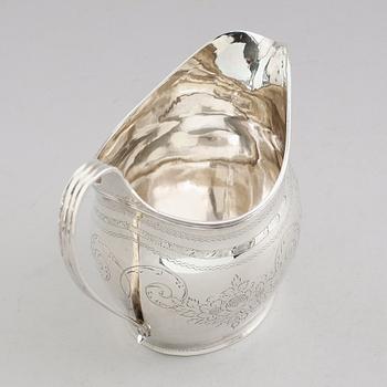 GRÄDDKANNA, silver, London 1807. Vikt ca 123 gram.