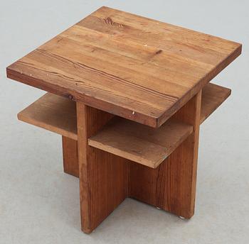 An Axel Einar "Lovö" pine sofa table by Nordiska Kompaniet 1930's.