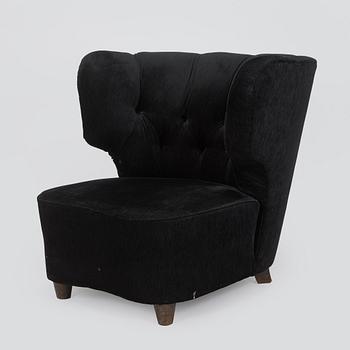 mid-20th century armchair.