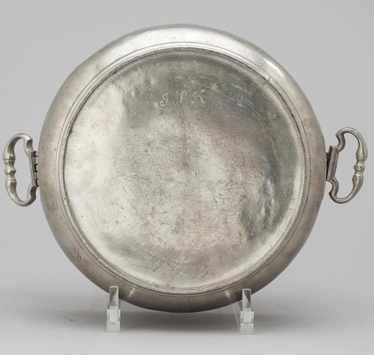 GRÖTSKÅL med LOCK, tenn, 1700/1800-tal.