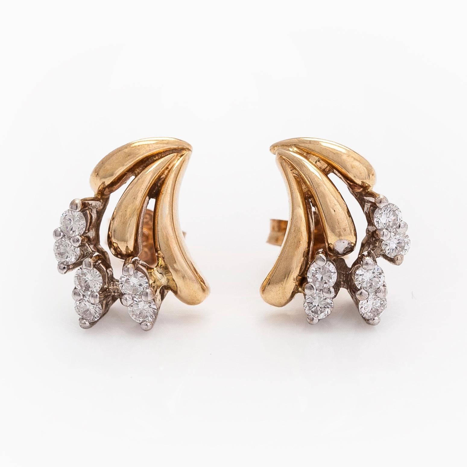 Örhängen, briljantslipade diamanter, 14K guld.