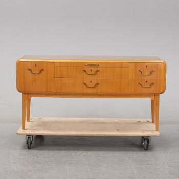 A dressing table and a mirror, Bodafors, probably 1940s.
