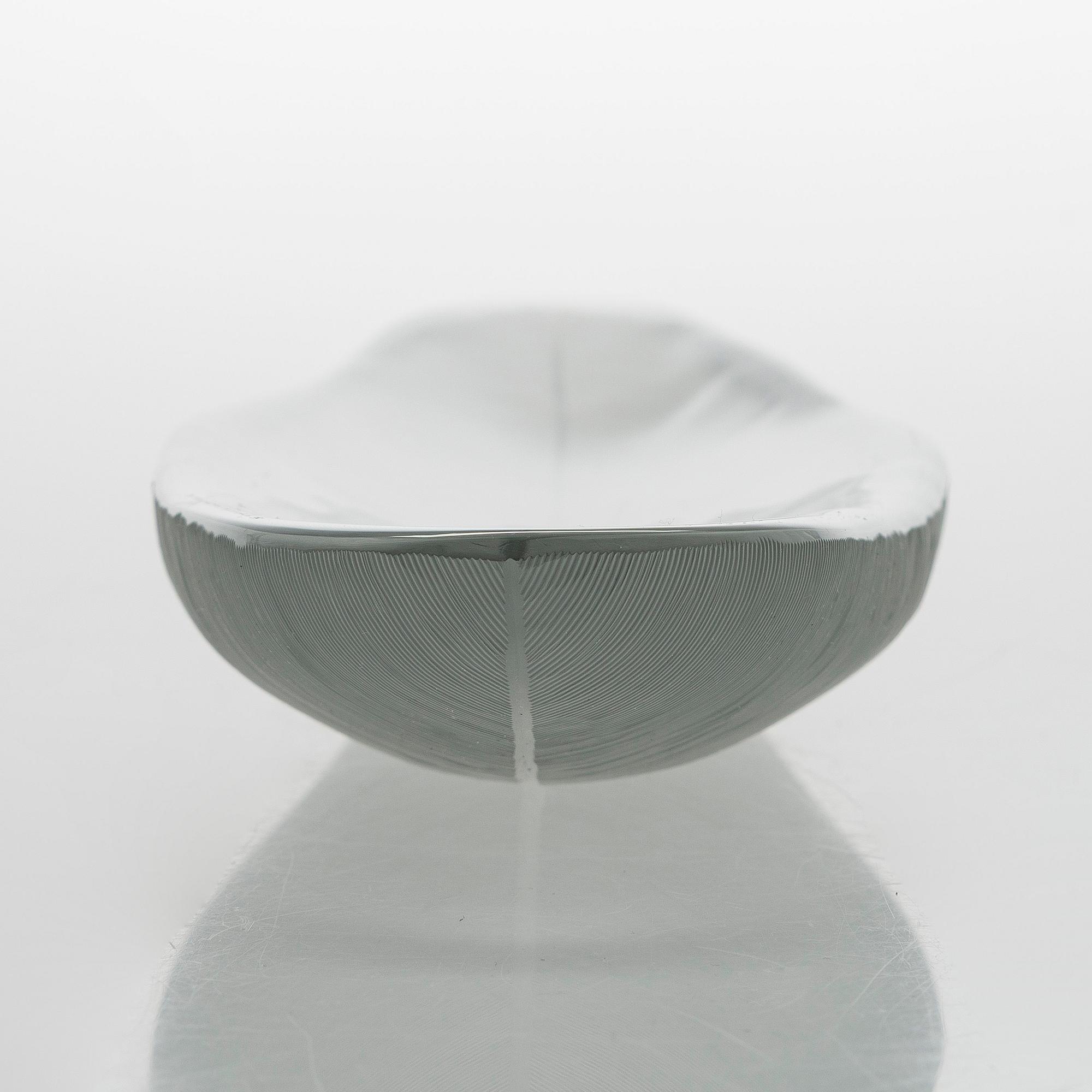 Tapio Wirkkala, taide-esine 3869, "Sulka" signeerattu Tapio Wirkkala Iittala -55.