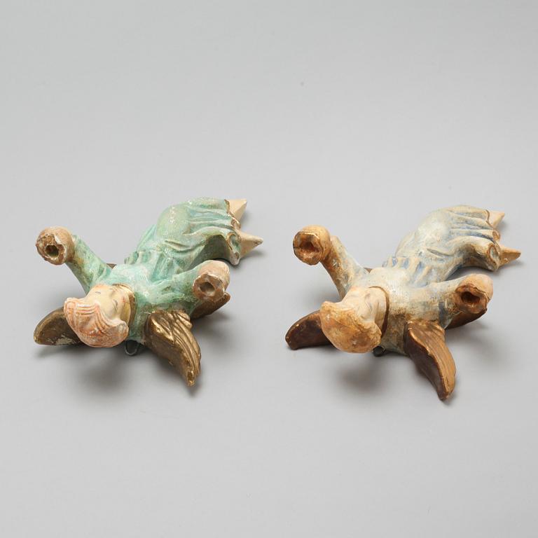 A pair of plaster wall candlesticks by Erling Valldeby, signed Eve and dated -45/-47.